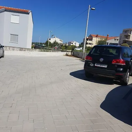 With A Parking Space - Diklo, - 17324 Zadar